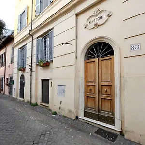 https://bright-and-attractive-studio-in-trastevere.it-romehotels.com